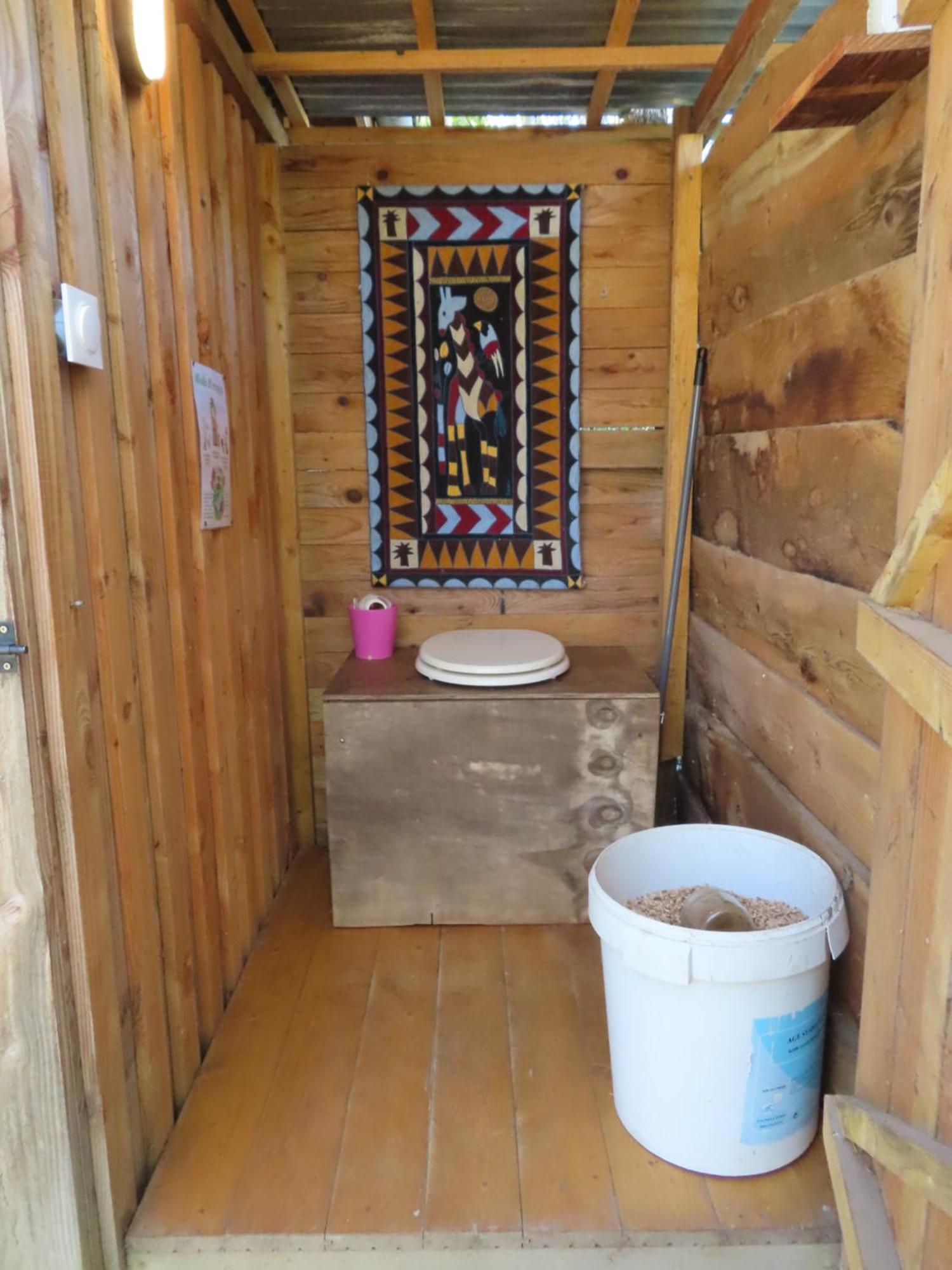 Cosy Cabane Montbrun-Bocage Exterior foto